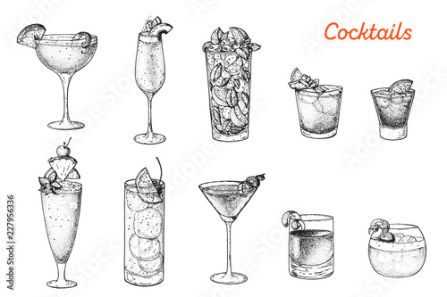 Alcoholic cocktails hand drawn vector illustration. Cocktails sketch set. Engraved style. Sidecar, bellini, mojito, mai tai, negroni, singapore sling, tom collins, cosmopolitan, sazerac, whisky sour.