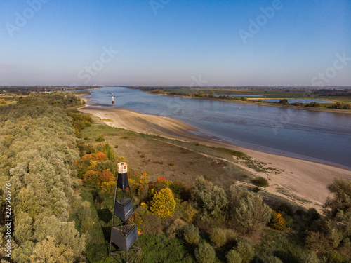 Luftaufnahme der Weser in nördlicher Richtung
