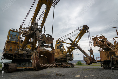 Giant excavators are on the brink of a great career. This is an old rusty technology that has served its resources.