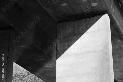 Autobahn Brücken Pfeiler Detail