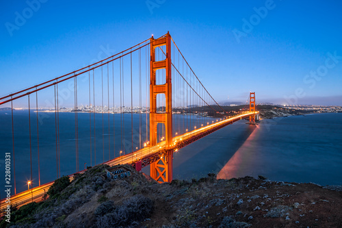 Golden Gate Bridge bei Nacht, San Francisco, USA