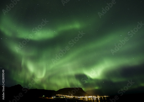 Obraz na płótnie Northern Light dancing across the Icelandic Sky in September w salonie
