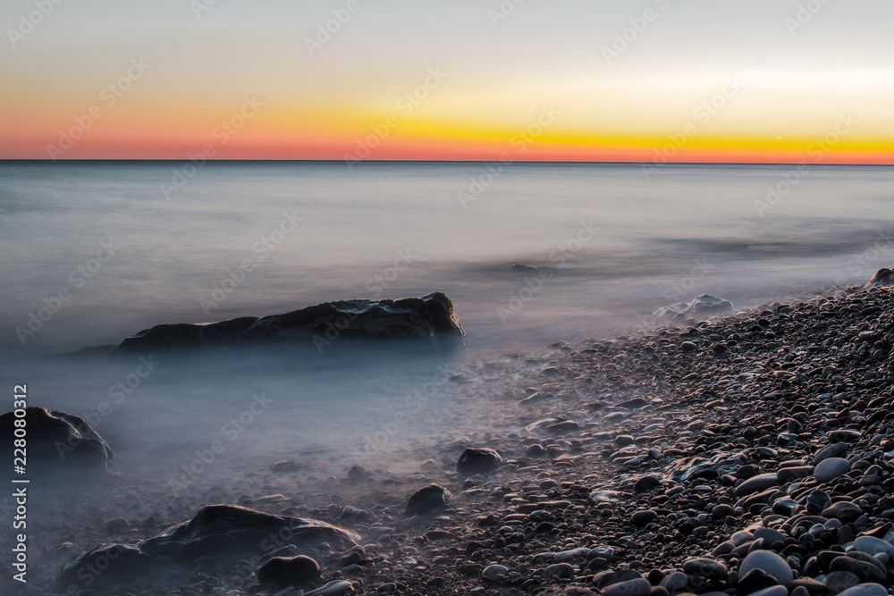 Fototapeta premium sunset on sea coast