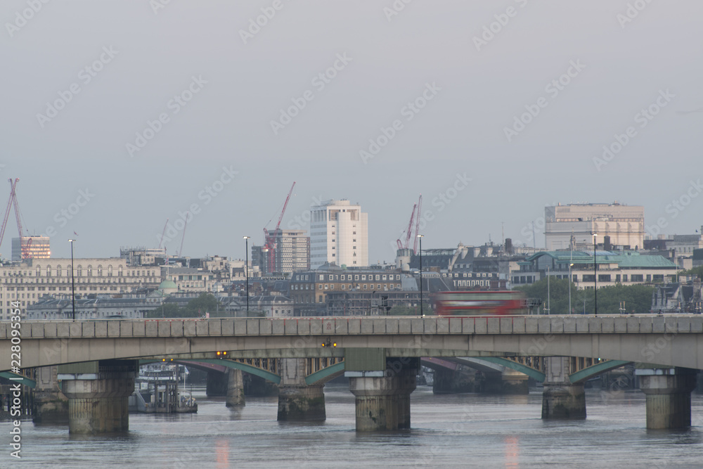 Naklejka premium London Bridge. 