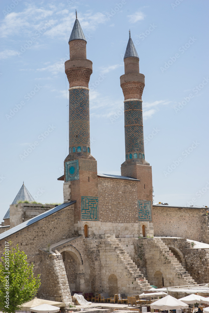 Sivas Çifte Minareli Medrese Minaresi
