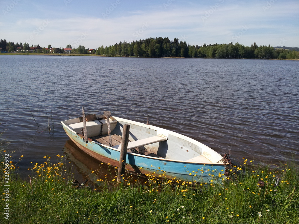 Obraz premium Bad Bayersoien, Bayern, Oberbayern, Soiersee, Boot