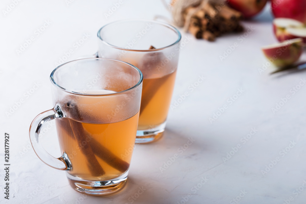Apple cider rum punch Apple cider rum punch