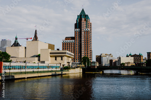 Milwaukee river 1