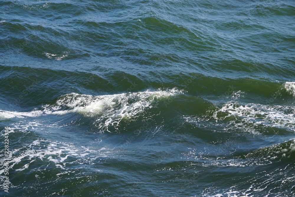 Fototapeta premium sunsets ocean blue sky clouds ocean waves sea 