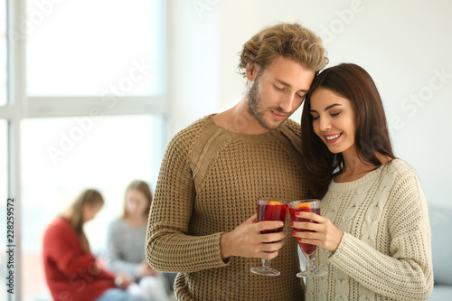 Couple with delicious mulle...