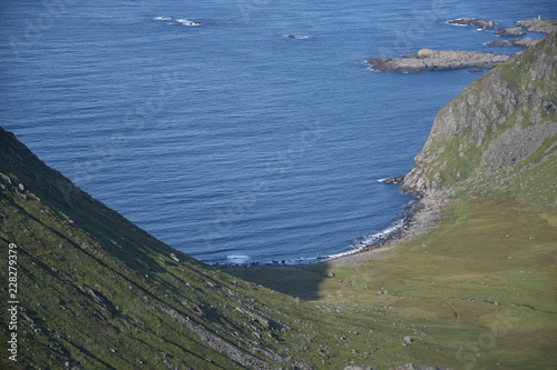 Norwegen, Lofoten, Ryten, Berg, Flakstad, Medvoll, Aussichtsberg, wandern, bergsteigen, Ramberg, Leknes, Sandbotnen, Yttersand, Fuklhuken, Middagstinden, Kvalvika