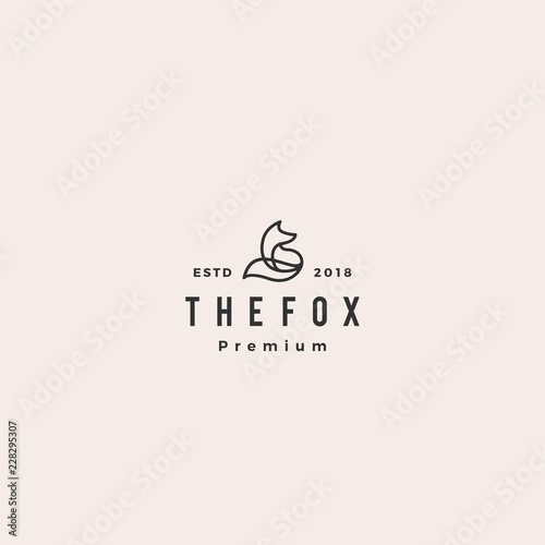 fox logo hipster vintage retro vector icon illustration