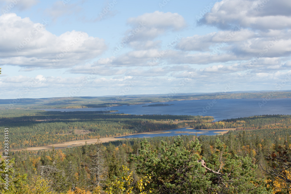 Pyhitystunturi Kostonjärvi autumn