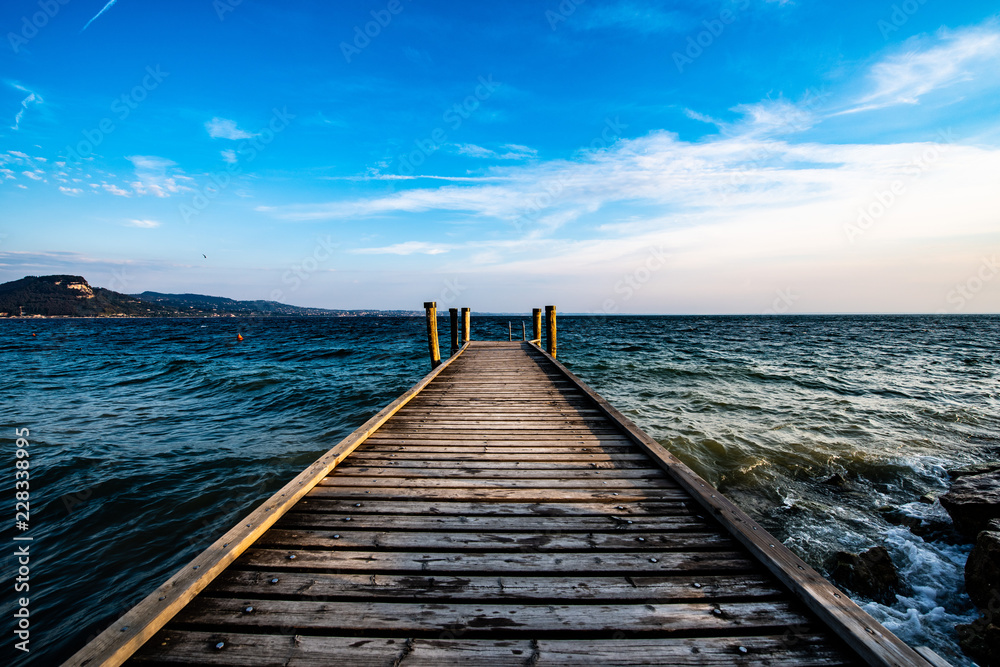 Obraz premium Bootssteg am Gardasee