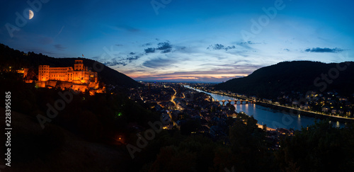 heidelberg bei abendd  mmerung