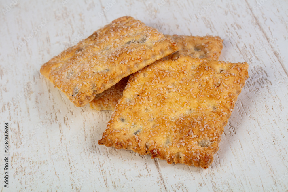 Tasty cracker cookies Tasty cracker cookies