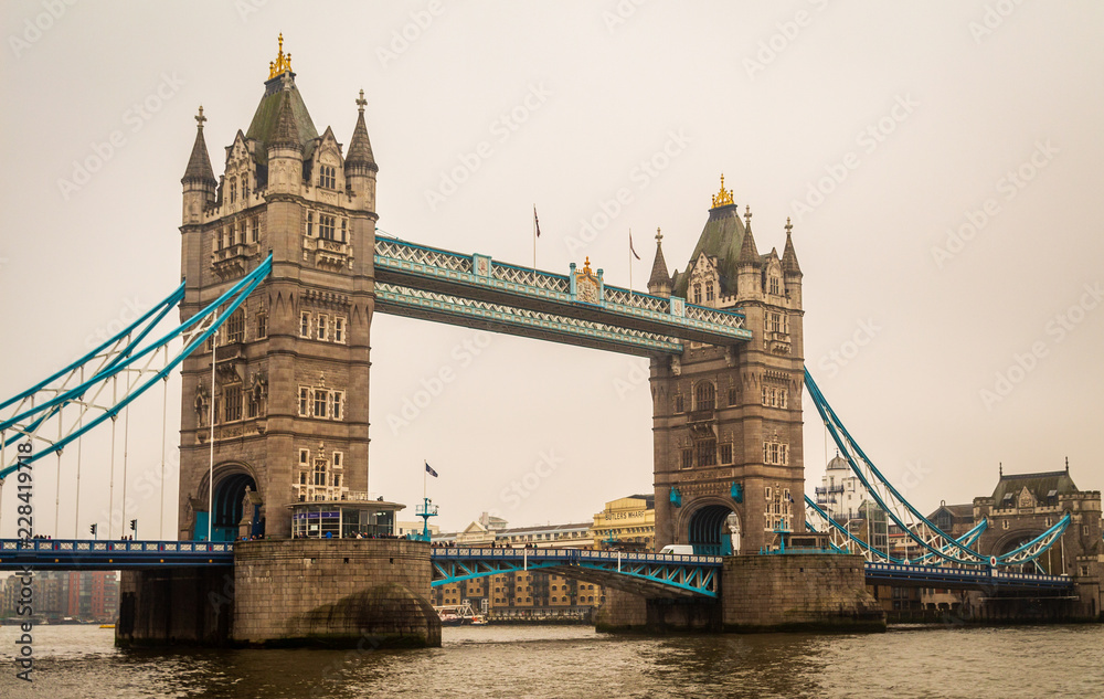 Fototapeta premium Tower bridge