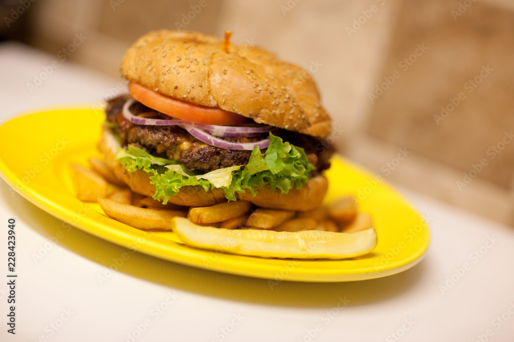 Big 1lb Burger with French Fries Big 1lb Burger with French Fries