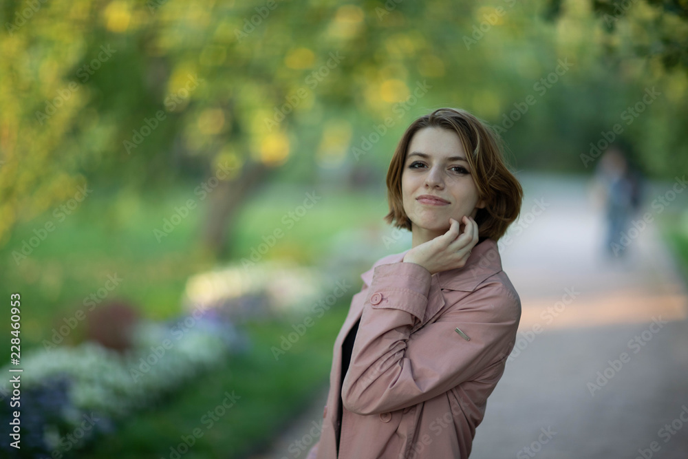 Street photo shoot with a wonderful girl.Photo shoot in Moscow in the great hearth, the whipping Kolomenskoye Street photo shoot with a wonderful girl.Photo shoot in Moscow in the great hearth, the whipping Kolomenskoye