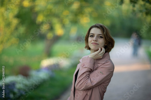 Street photo shoot with a wonderful girl.Photo shoot in Moscow in the great hearth, the whipping Kolomenskoye