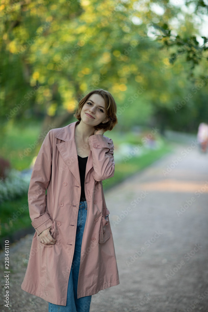 Street photo shoot with a wonderful girl.Photo shoot in Moscow in the great hearth, the whipping Kolomenskoye Street photo shoot with a wonderful girl.Photo shoot in Moscow in the great hearth, the whipping Kolomenskoye