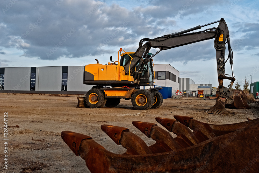 Obraz premium baustelle industrieanlage