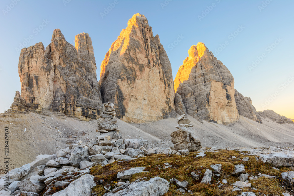 Fototapeta premium Tre Cime di Lavaredo - Drei Zinnen - The most beautiful attraction of Dolomiti - Alps - Italy