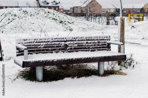 Snow on a bench © trgowanlock
