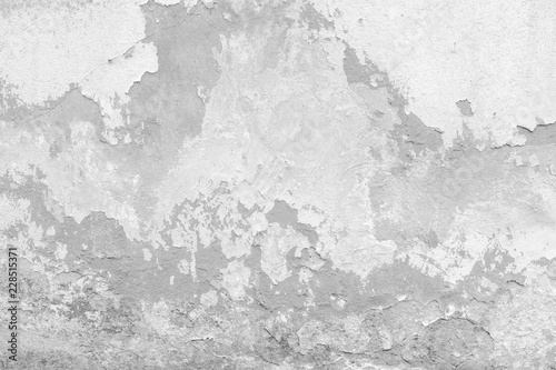 Hintergrund marode Hauswand in hellgrau mit Textfreiraum - Background ailing house wall in light grey with copyspace