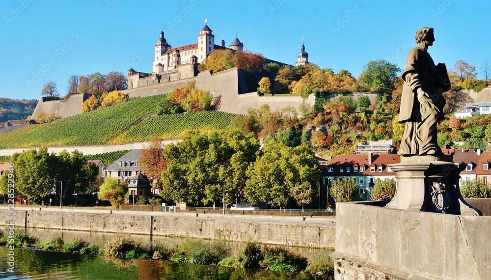 Würzburg, Festung Marienberg, Sankt Totnan