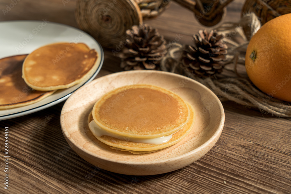 dorayaki with wood grain background dorayaki with wood grain background