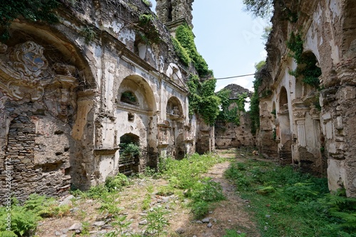 Frankreich - Korsika - Couvent d' Orezzo Ruine photo