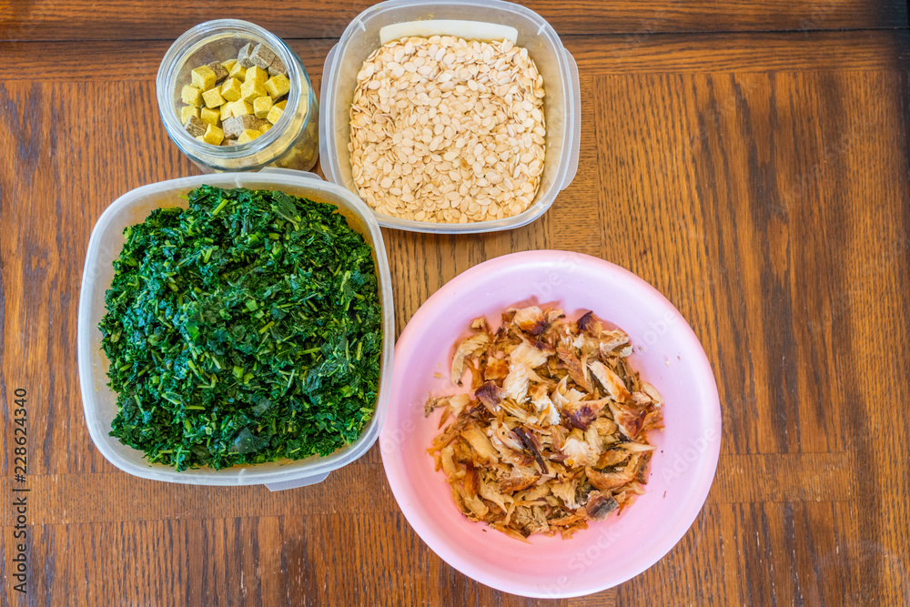 Egusi seed, spinach, seasoning cubes and dried fish to prepare Nigerian Soup Egusi seed, spinach, seasoning cubes and dried fish to prepare Nigerian Soup