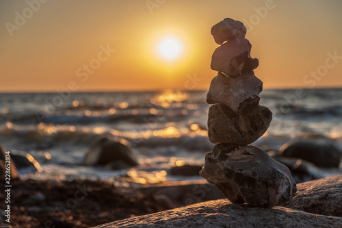 Photography Steinpyramide am Meer