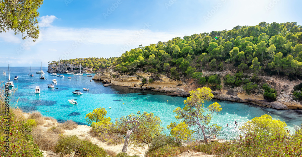 panoramic view at the coastline of mallorca - obrazy, fototapety, plakaty 