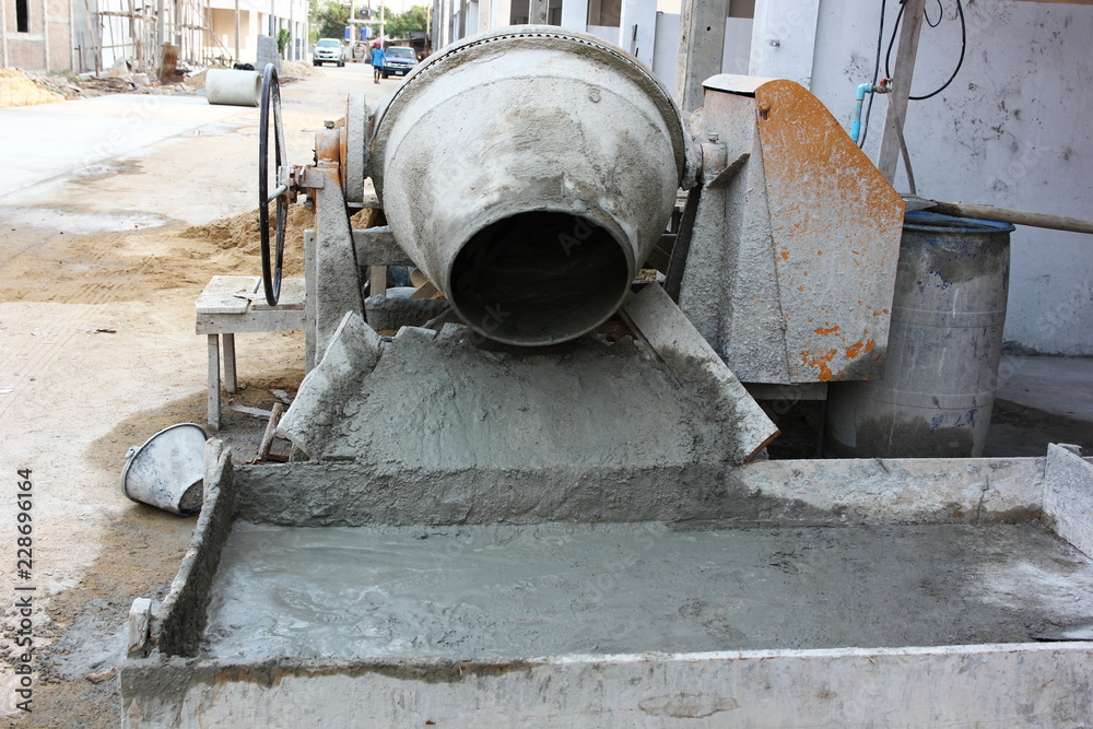 the cement mixer machine in construction site
