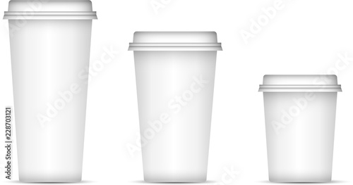 White coffee cups set isolated on background. Eps 10 Vector illustration. Disposable paper or plastic cups with lid for espresso, latte or tea.