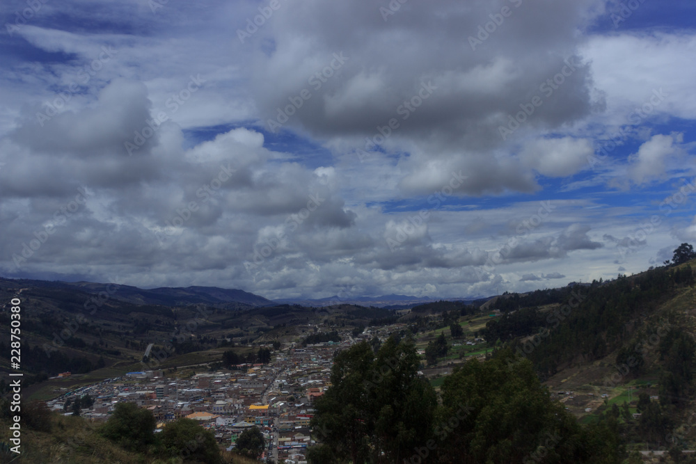 Obraz premium roadside view on the landscape of ecuador