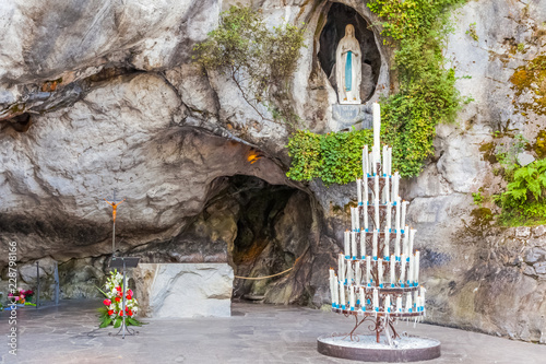 grotte de Massabielle, Lourdes, France  photo