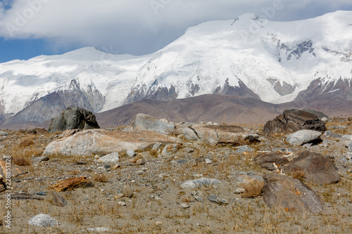 Mighty Pamir Mountains (Xinjjiang, China)