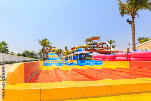 slide water park amusement 