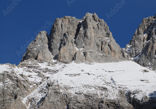 Montagna innevata