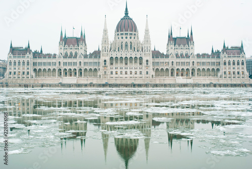 Hungarian parliament at winter © tstock