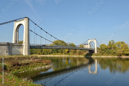 Pont de Chalonnes-sur-loire photo