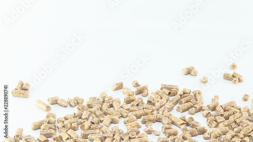 Biocombustible de Pellets para estufas o calderas de calefacción con fondo blanco para texto