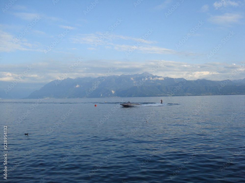 Lake and Mountains - Boat Trip