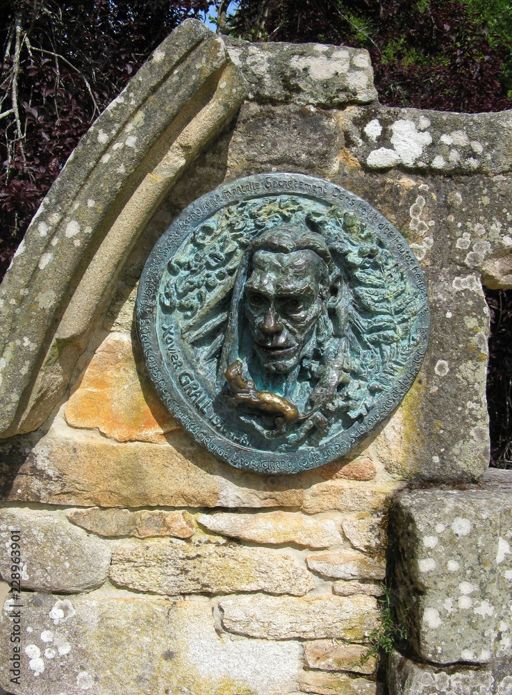 Bronze de Xavier Grall en Bretagne