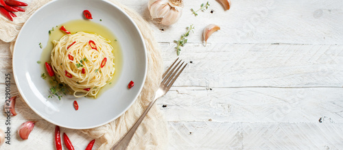 Spaghetti with garlic, olive oil and hot red pepper