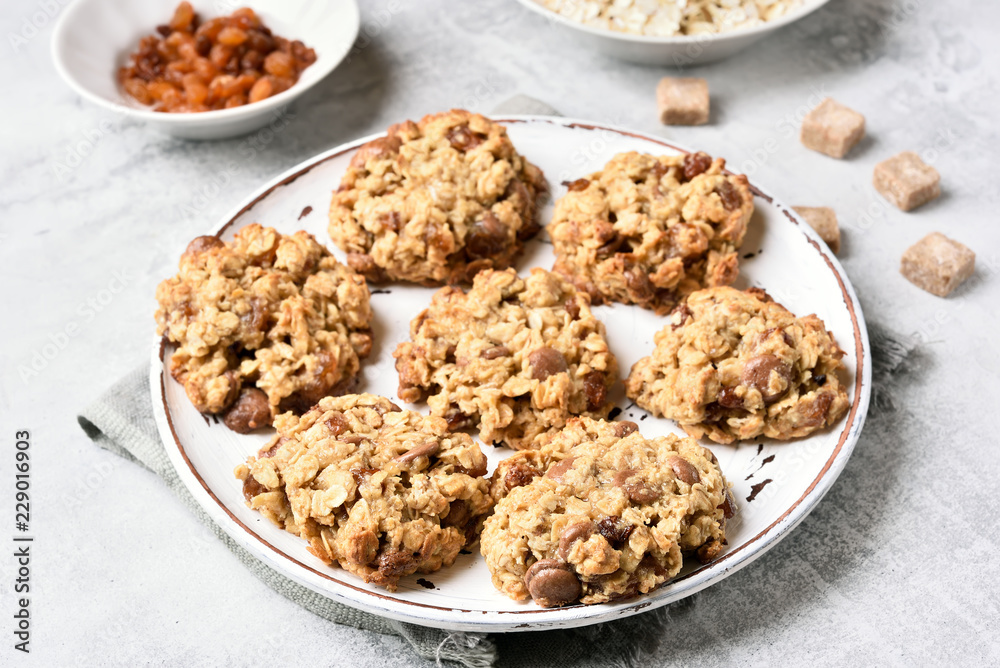 Oatmeal raisin cookies Oatmeal raisin cookies