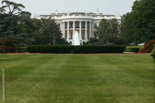 White House front lawn wide shot